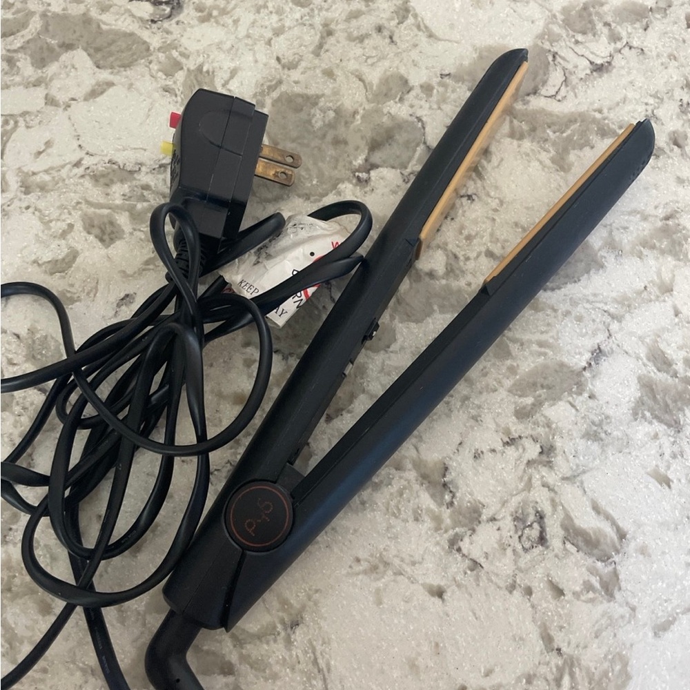 ghd Black Professional Styler